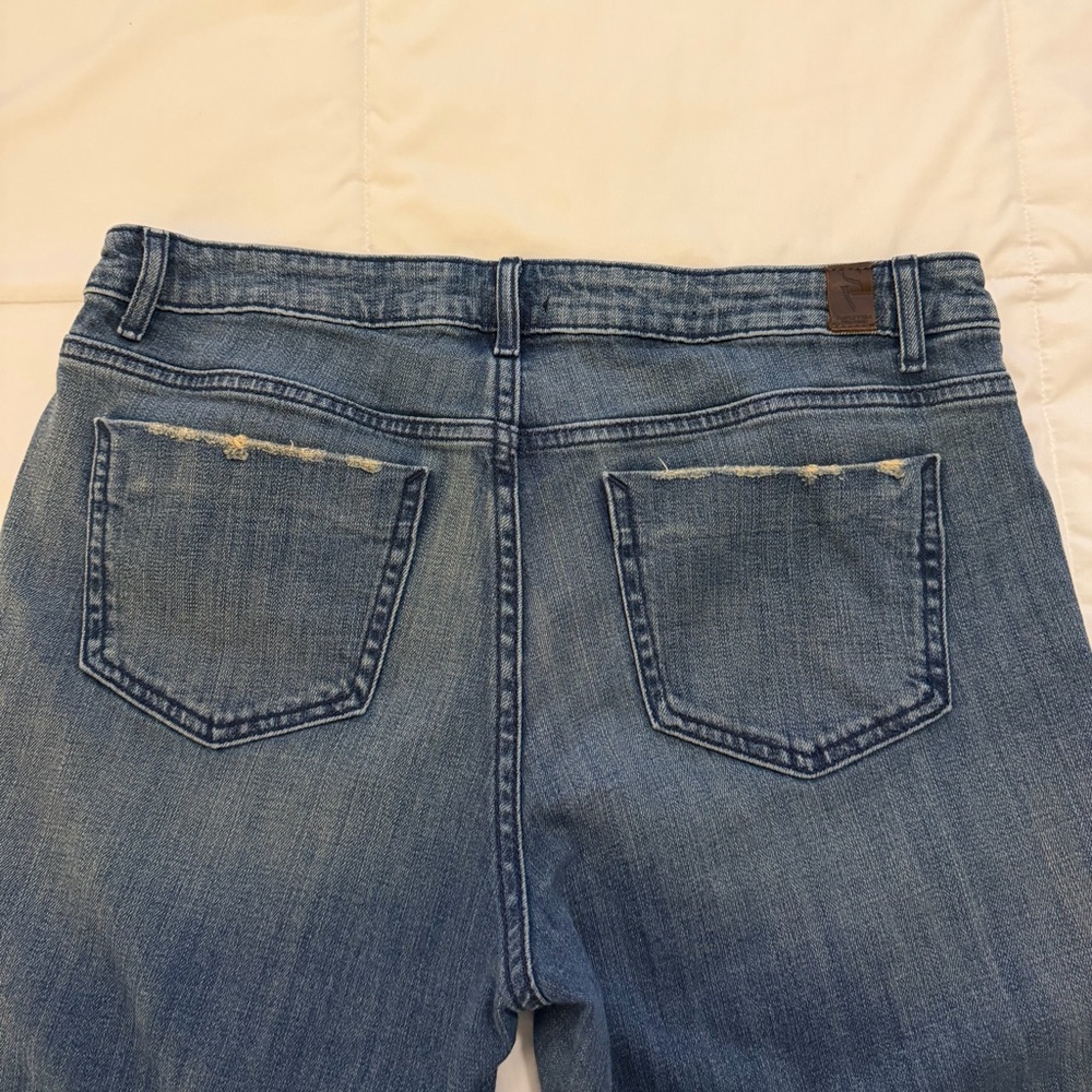 Simply Vera Vera Wang Blue Floral Ankle Jeans - Picture 8 of 12